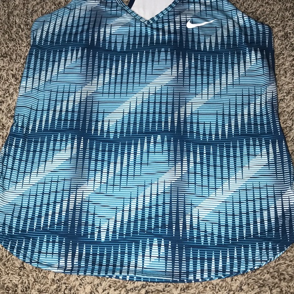 NikeCourt Dri Fit Tank Top - Picture 5 of 8